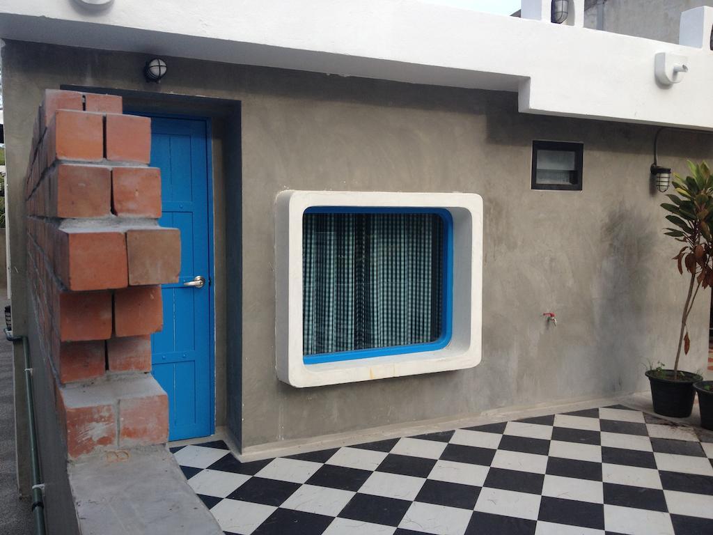 De Sea Almond Hotel Chumphon Exterior foto